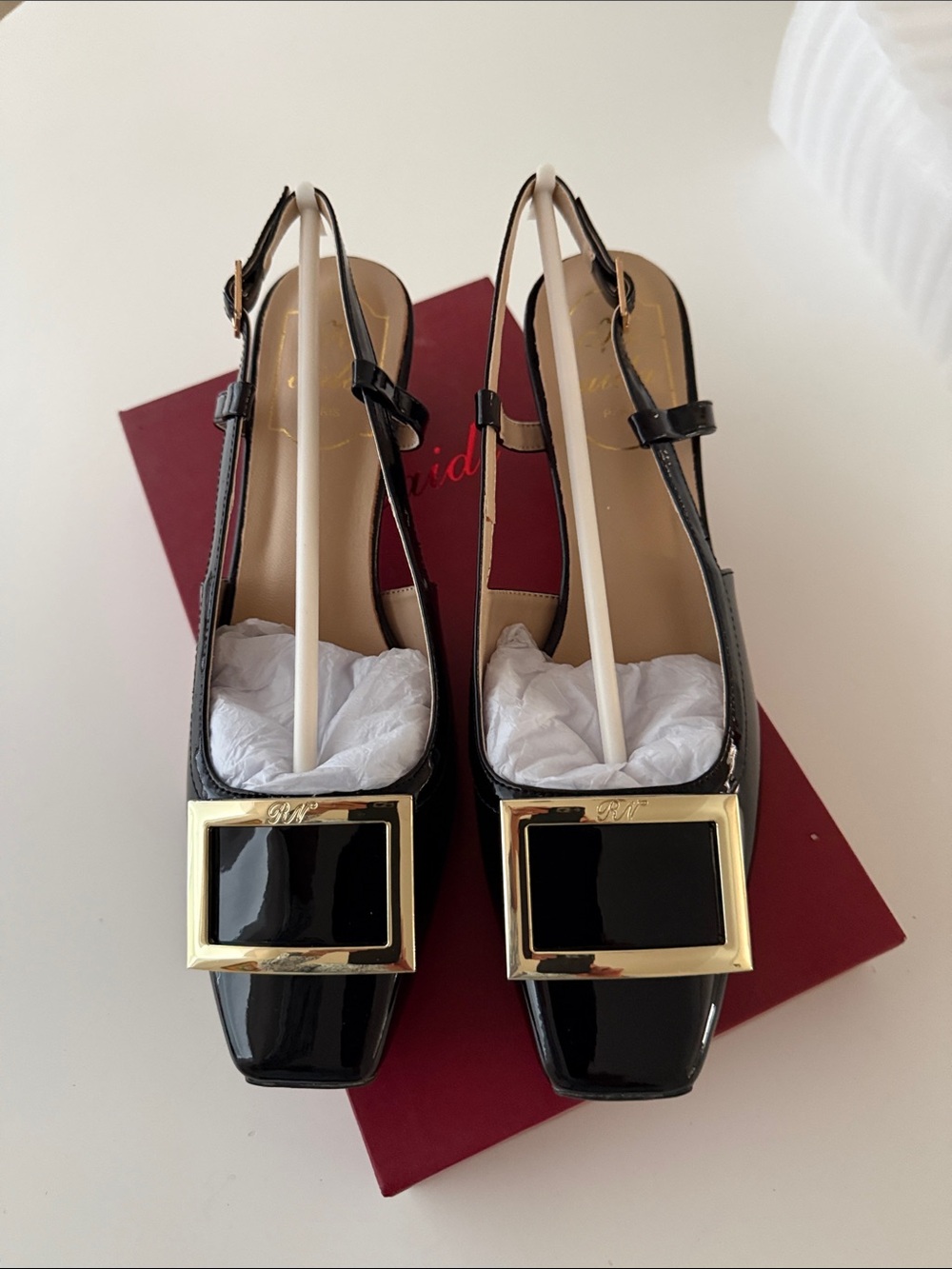 NWT Roger Vivier Black Patent Slingback Heels with Square Toe